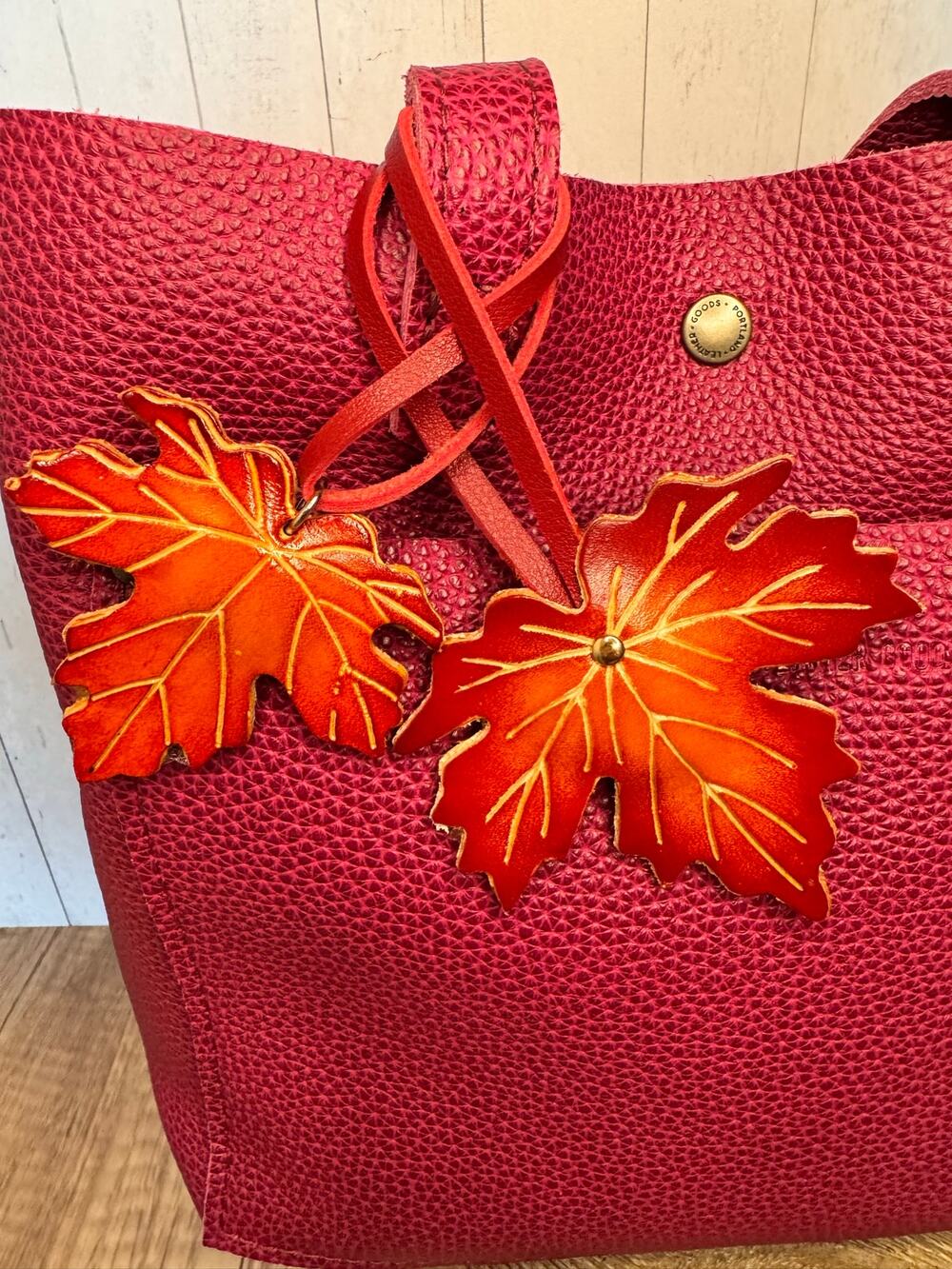 Double Maple Leaf Leather Purse Charm NeW FAST SHIP Leather Keychain Bag Flair